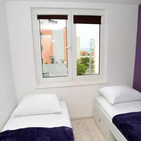 Oaza , 2 Bedrooms, Free Parking Split